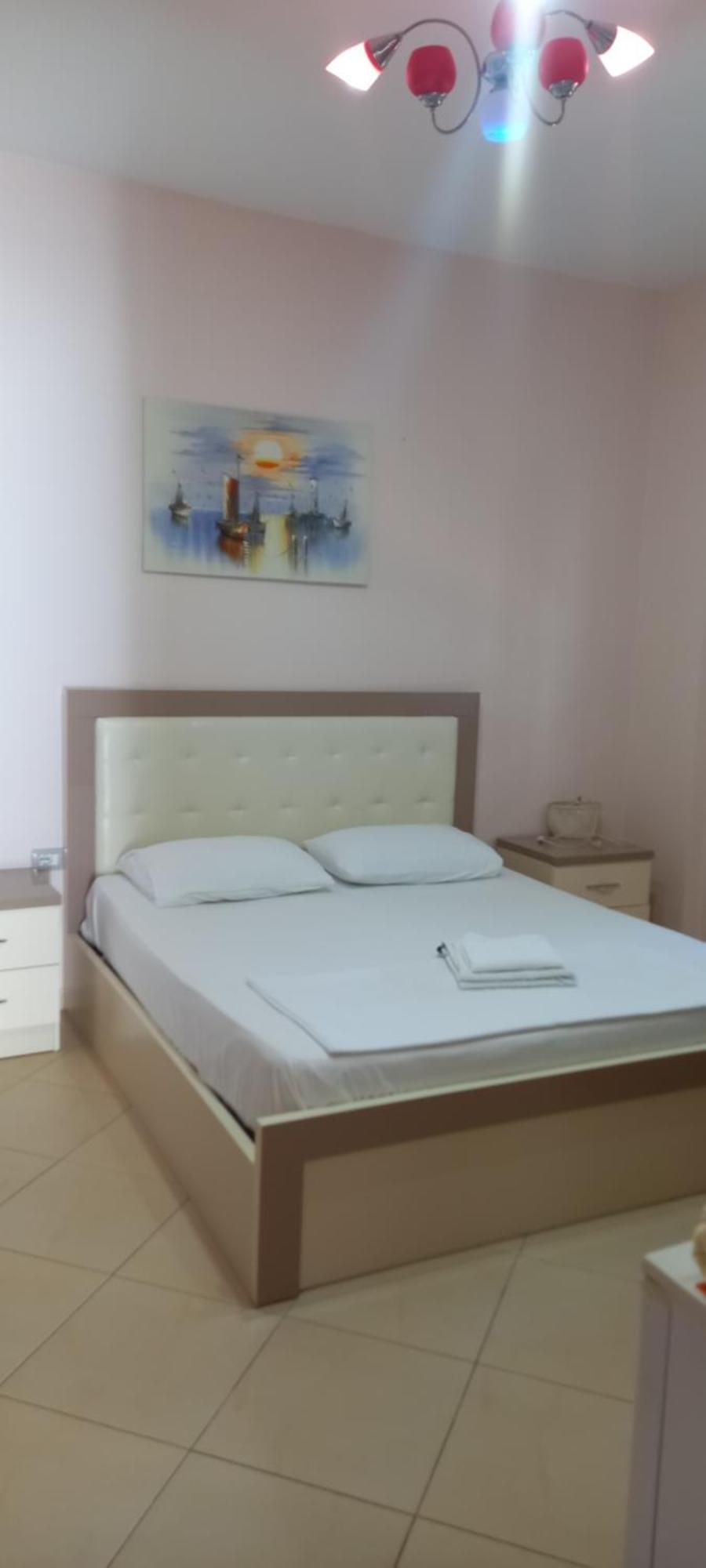 Apartments Orkidea Ксамил Стая снимка